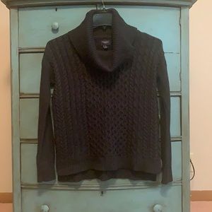 Woman’s American Eagle sweater.